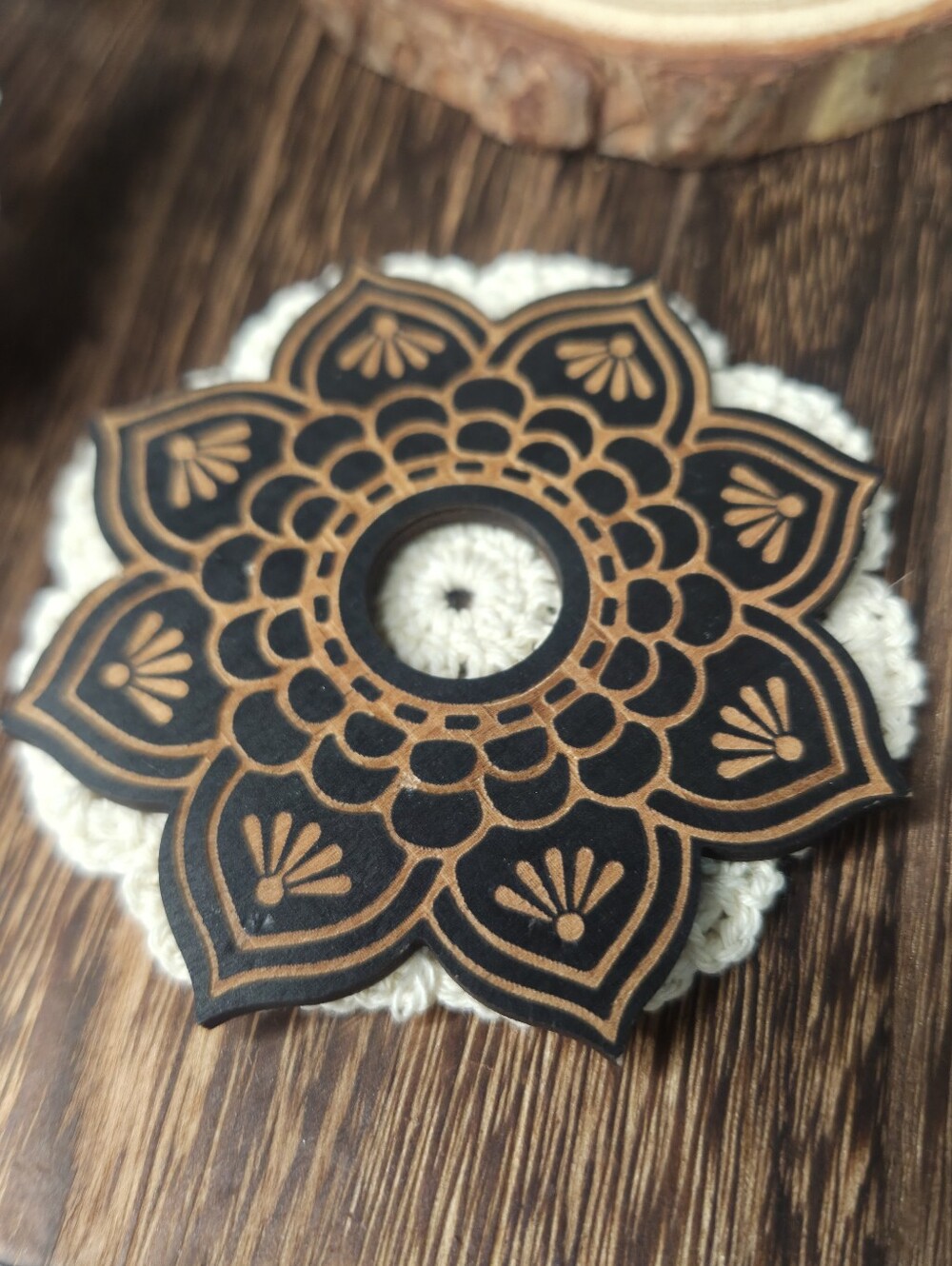 Wooden sphere holder ( Lotus Flower)  Fits Up 2 In Sphere